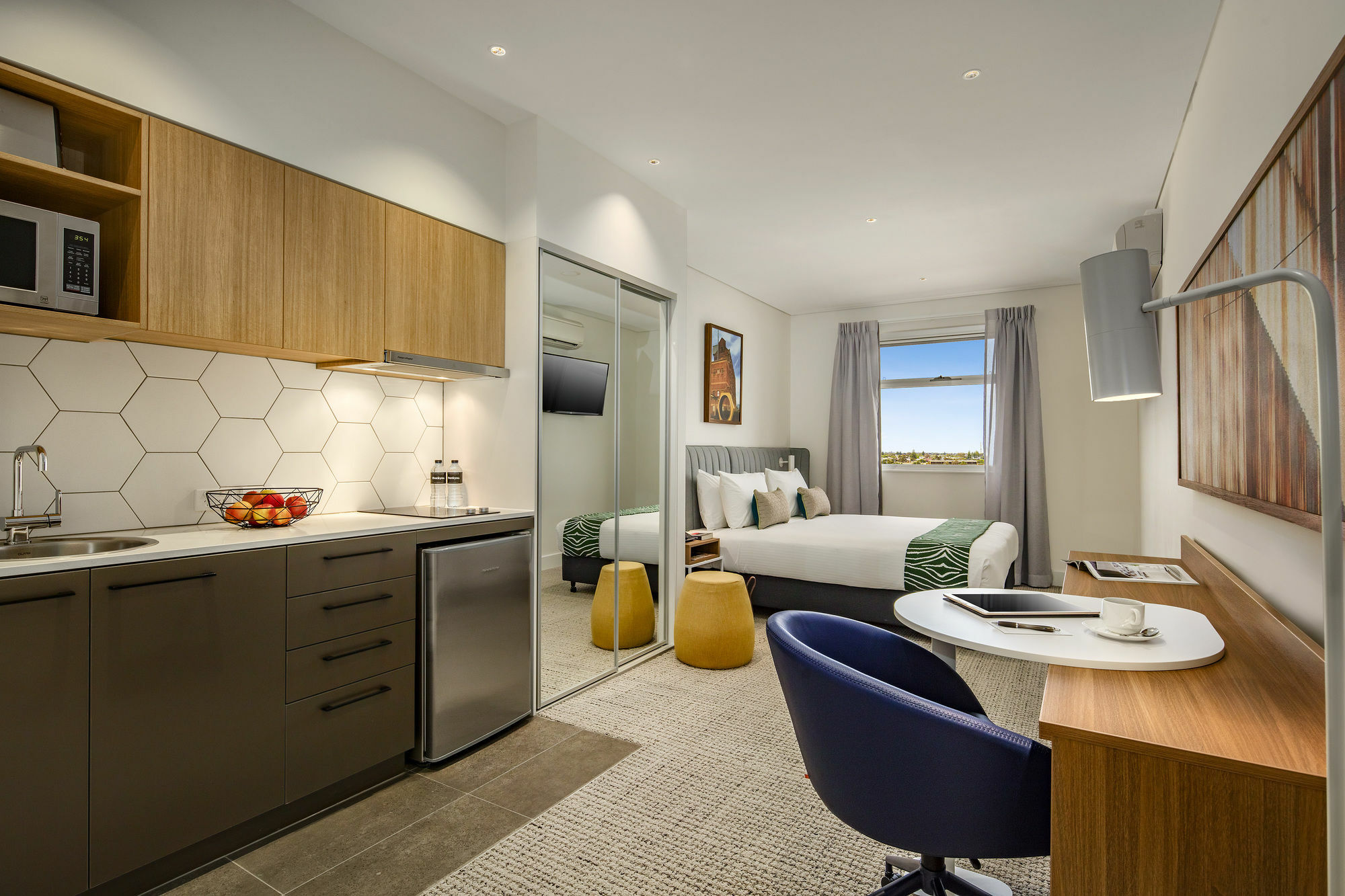Quest Port Adelaide Aparthotel Exterior foto
